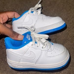 Nike Air Forces🤍💙